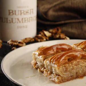 Bol Cevizli Kelebek Baklava